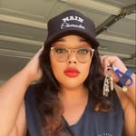Vivian Sinya - @viviansinya - Instagram
