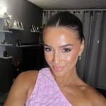 Vivian Upton🐽🙈 - @vivianuptonalrve - Instagram