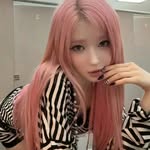 vivian wade - @viv.ian9879 - Instagram