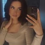 Vivien Mo - Facebook