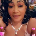 Vivienne Williams - @vivienne.williams.54 - Instagram