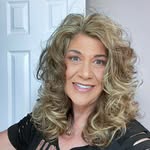 Vonda Murray - @vondareich11 - Instagram