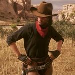 Gin Wadestone - @g.wadestone - Instagram