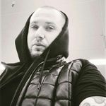 Wade Wallace - @troi_blue_music - Instagram