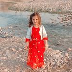 Wafa Khalil - @paez.barani - Instagram