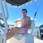 walker - @walkersimss - Instagram