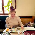juliet_wallace - @juliet_wallace.artists00 - Instagram