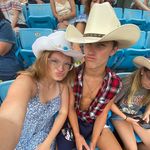 Bradley Wallace - @bradleywallace7650 - Instagram
