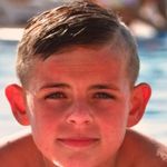 Bradley Wallace - @bradleywallace4142 - Instagram