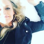 Casey Wallace - @caseywallacefitness - Instagram