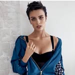 Wallis Day - @wallis_clb - Instagram