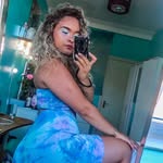 Wallis - @wallis_____harris2x.1 - Instagram