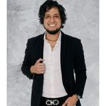 Wally Perez - @whatsupwally91 - Instagram