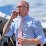 Walter Craven - @walterisaaccraven - Instagram