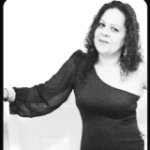 Wanda Ayala - @laflordespierta - Instagram