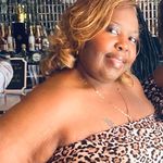 Wanda Belton - @purple_dolphins35 - Instagram