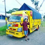 Helmi Wanda - @helmiwanda - Instagram
