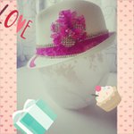 Wanda Knutson - @qompexon - Instagram