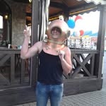 Wanda Lay - @scentua71o3e - Instagram