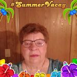 Wanda Lutz - @fosix80609 - Instagram