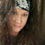 Wanda McCue - @poisonone - Instagram