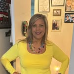 Wanda Rivera - @wandas_bedazzled_boutique_ - Instagram