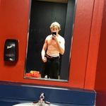 warren cheek - @wawacheek - Instagram