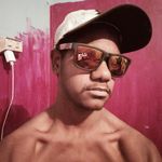 Melton Warren - @melton.warren - Instagram