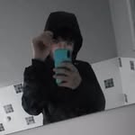 @warrenself123 - Instagram