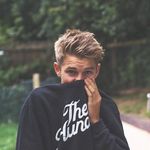 Wayne Atkins - @bubble6293763 - Instagram