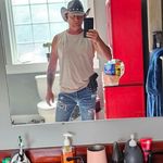 Wayne Bess - @dwaynebess5 - Instagram