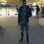 0610049869 - @wayne_camara - Instagram