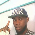 Clinton Wayne - @clinton.wayne.7 - Instagram