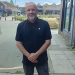 Wayne Garnett - @betsy20212021 - Instagram