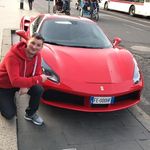Wayne Gilchrist - @wadne52 - Instagram