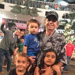 Wayne Papa Gomes - @kahokus - Instagram