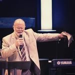 Wayne Helton - @wayne.helton.73 - Instagram