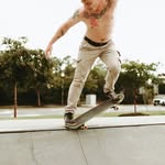 Hershel Sporer - @wayne_her_man - Instagram