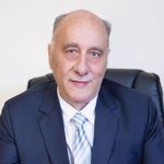 Wayne Hutchison - @rightmindrightrelationship - Instagram