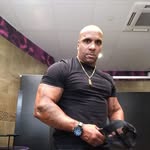 Wayne Lopes - @lopeswayne28 - Instagram