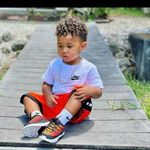 @waynerenauda - Instagram