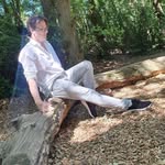 Wayne Sinclair - @waynbows - Instagram