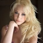 wayne Stephanie - @wayne_ste_phanie5 - Instagram