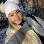 Sylvia Wayne - @waynesylvia02 - Instagram