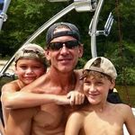 Wayne Vaughn - @wolflakex2 - Instagram