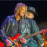 Wendell Cox - @wcguitar - Instagram
