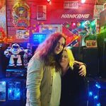 Wendi Sutton Whitaker - @wendisuttonwhitaker - Instagram