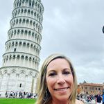 Wendi Sabo - @wendiwanderstheworld - Instagram
