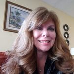 Wendy Wise - @whiskersandtailspet - Instagram