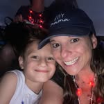 Wendi Young - @deedee31217 - Instagram